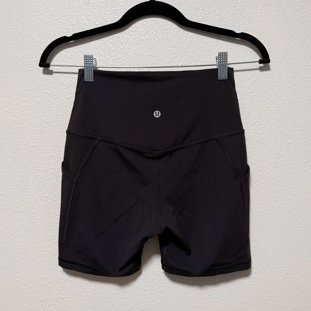 Lululemon Align High-Rise Short with Pockets 6"